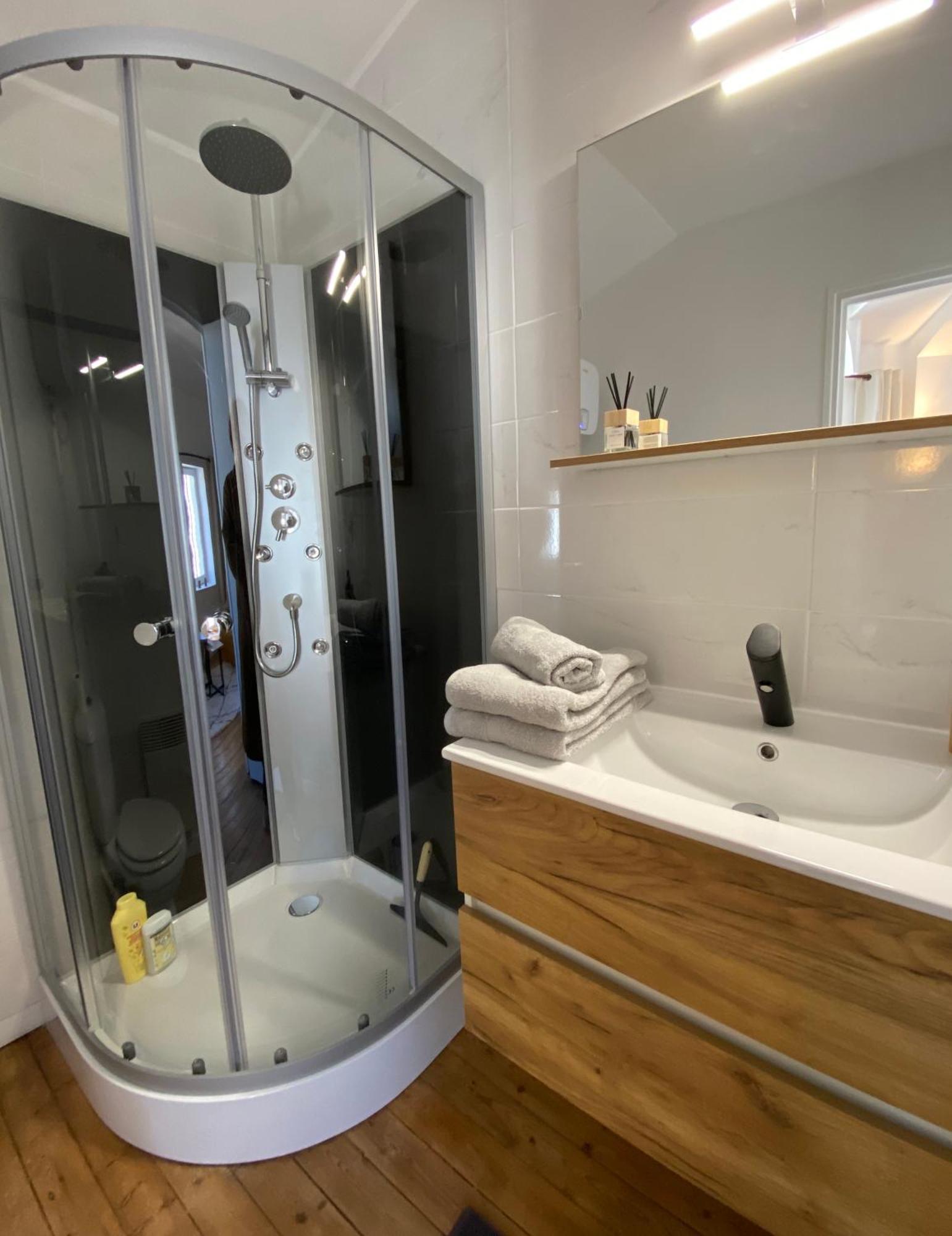 Cosy Mac Nab Apartment Vierzon Luaran gambar